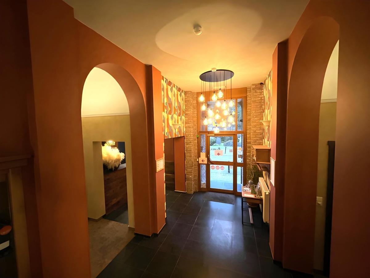 Hotel Des Comtes 더뷔 외부 사진