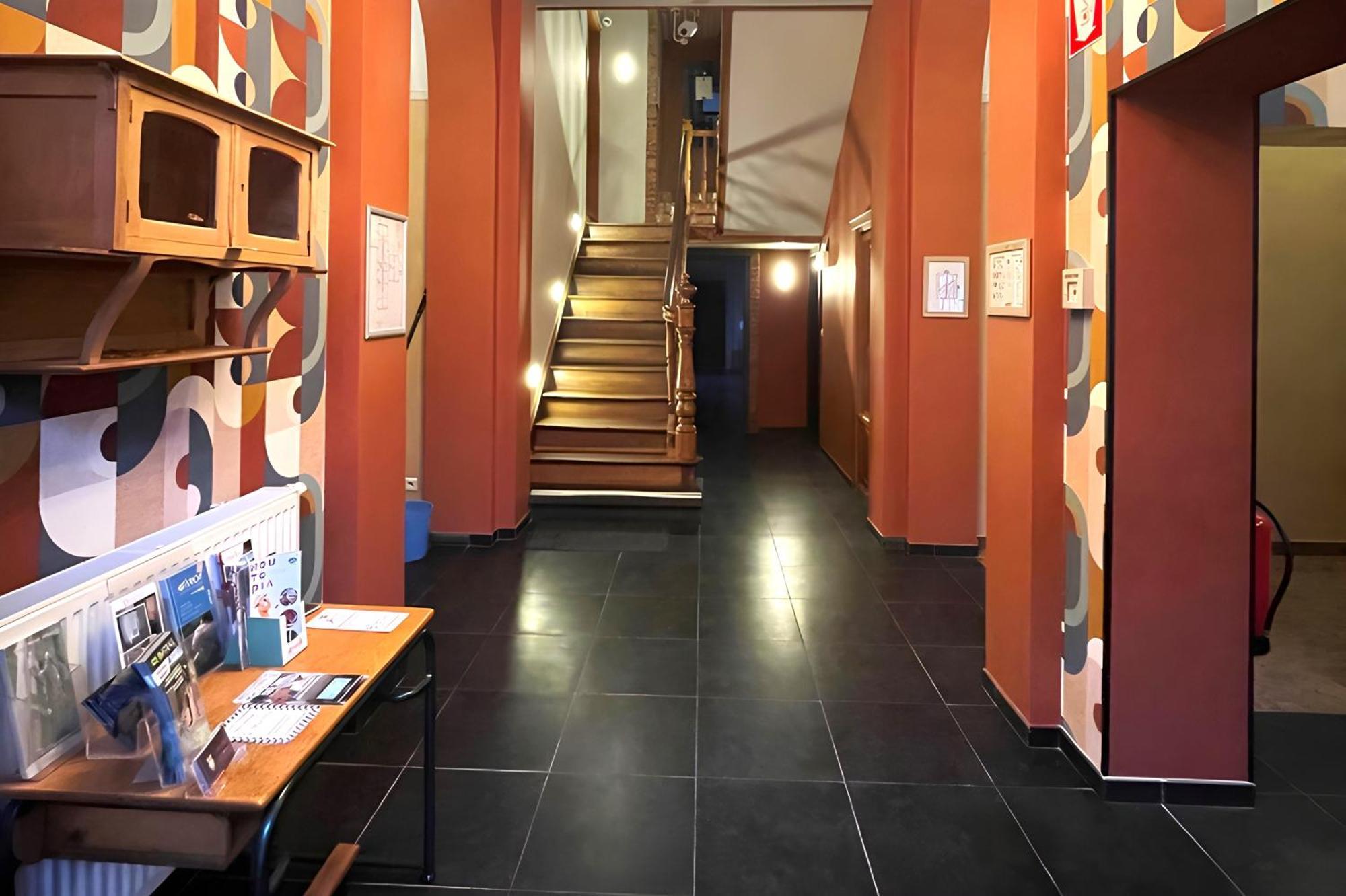 Hotel Des Comtes 더뷔 외부 사진