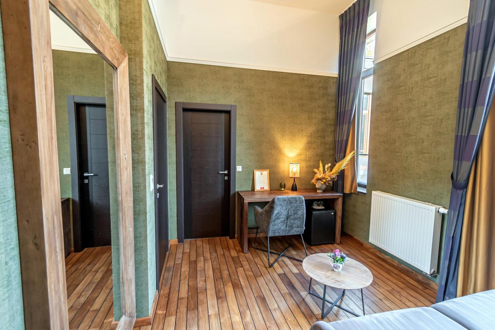 Hotel Des Comtes 더뷔 객실 사진
